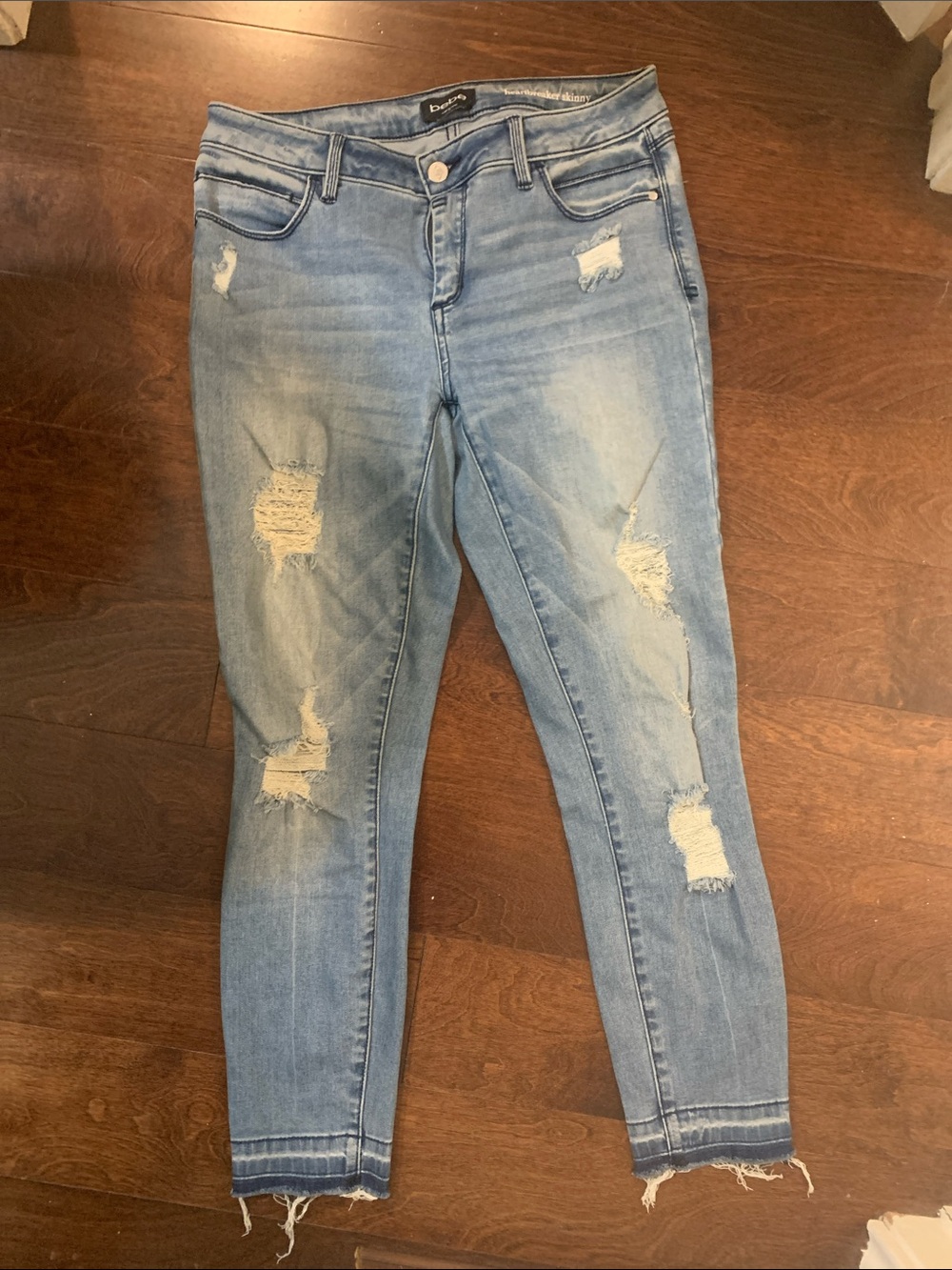 Distressed Light Blue Women’s Skinny Jeans